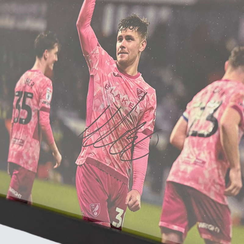 Framed Photo - Mathias Kvistgaarden