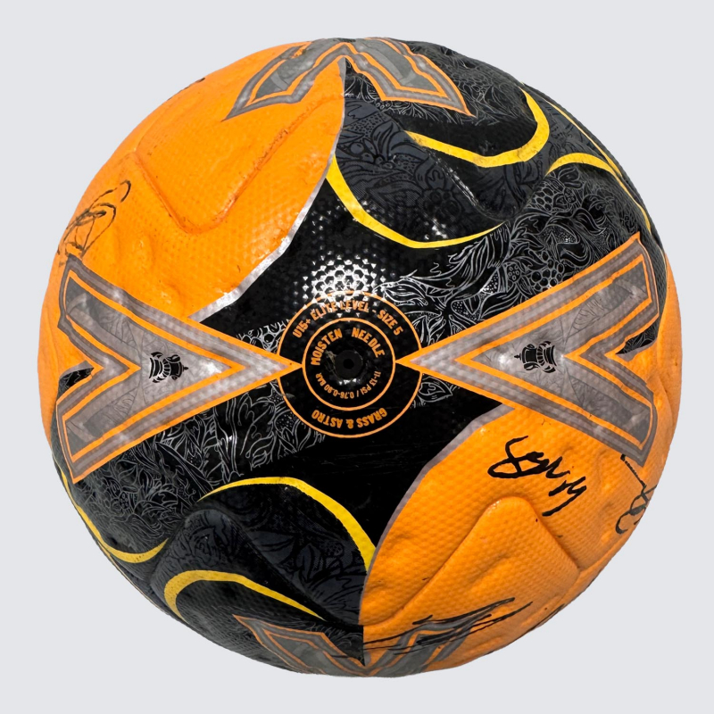 FA Cuo 25/26 Issued Matchball - Squad Signed