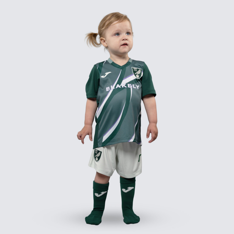 2025/26 Away Kids Mini Kit - 3 Years