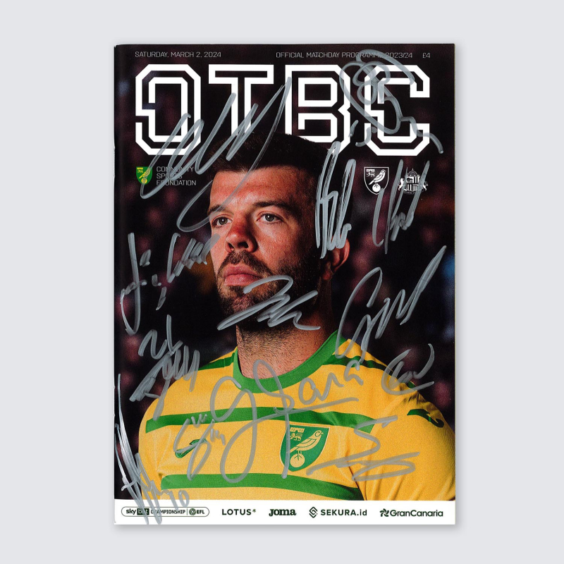 Programme v Sunderland 23/24 - SQUAD SIGNED